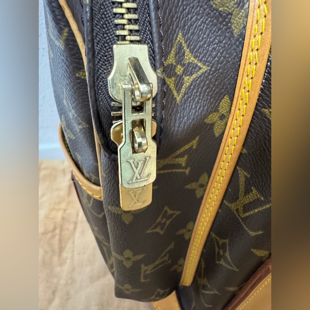 EUC Vintage LV Golf Bag SUPER RARE PIECE! - Picture 8 of 16